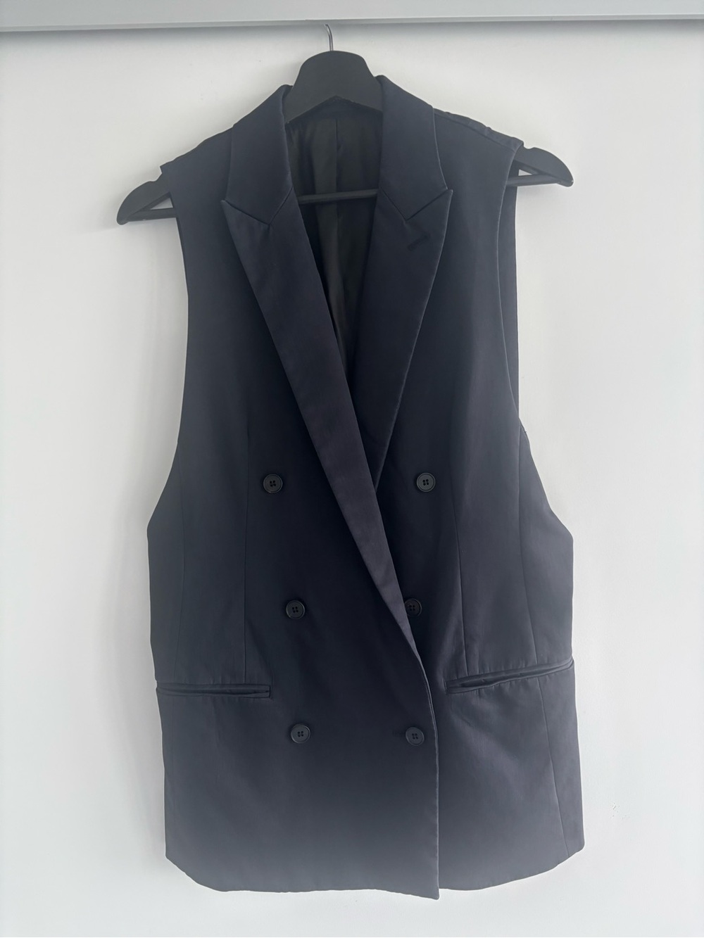 AllSaints Black Double-Breasted Sleeveless Blazer
